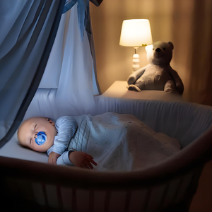 玩弄亲女裸睡的小嫩
